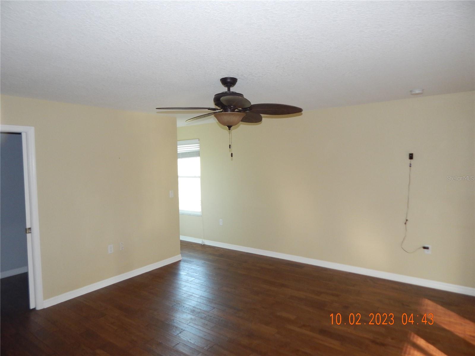 EDGEWATER GARDENS - Residential