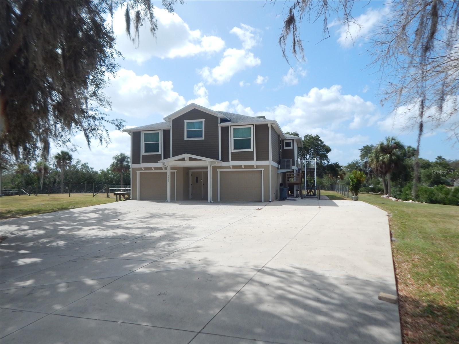 EDGEWATER GARDENS - Residential