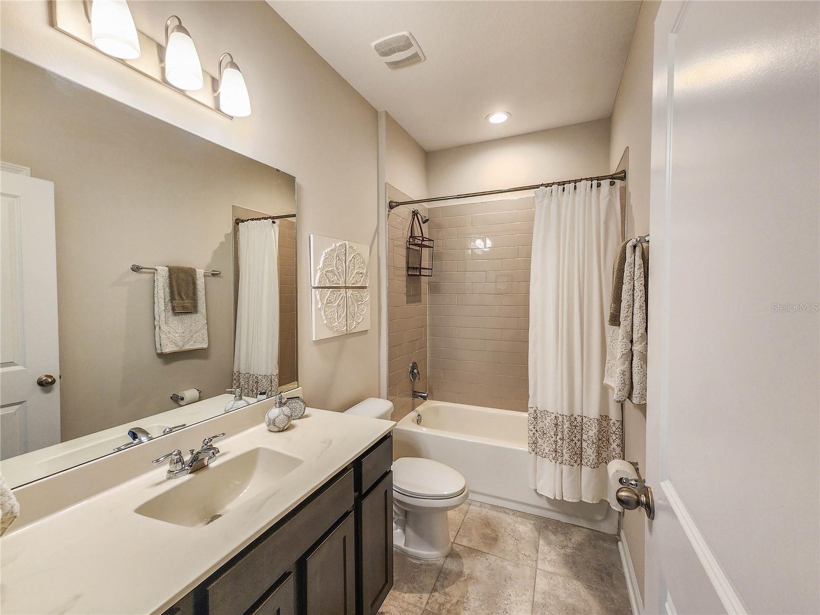 GRAND LNDGS PH 4 - Residential