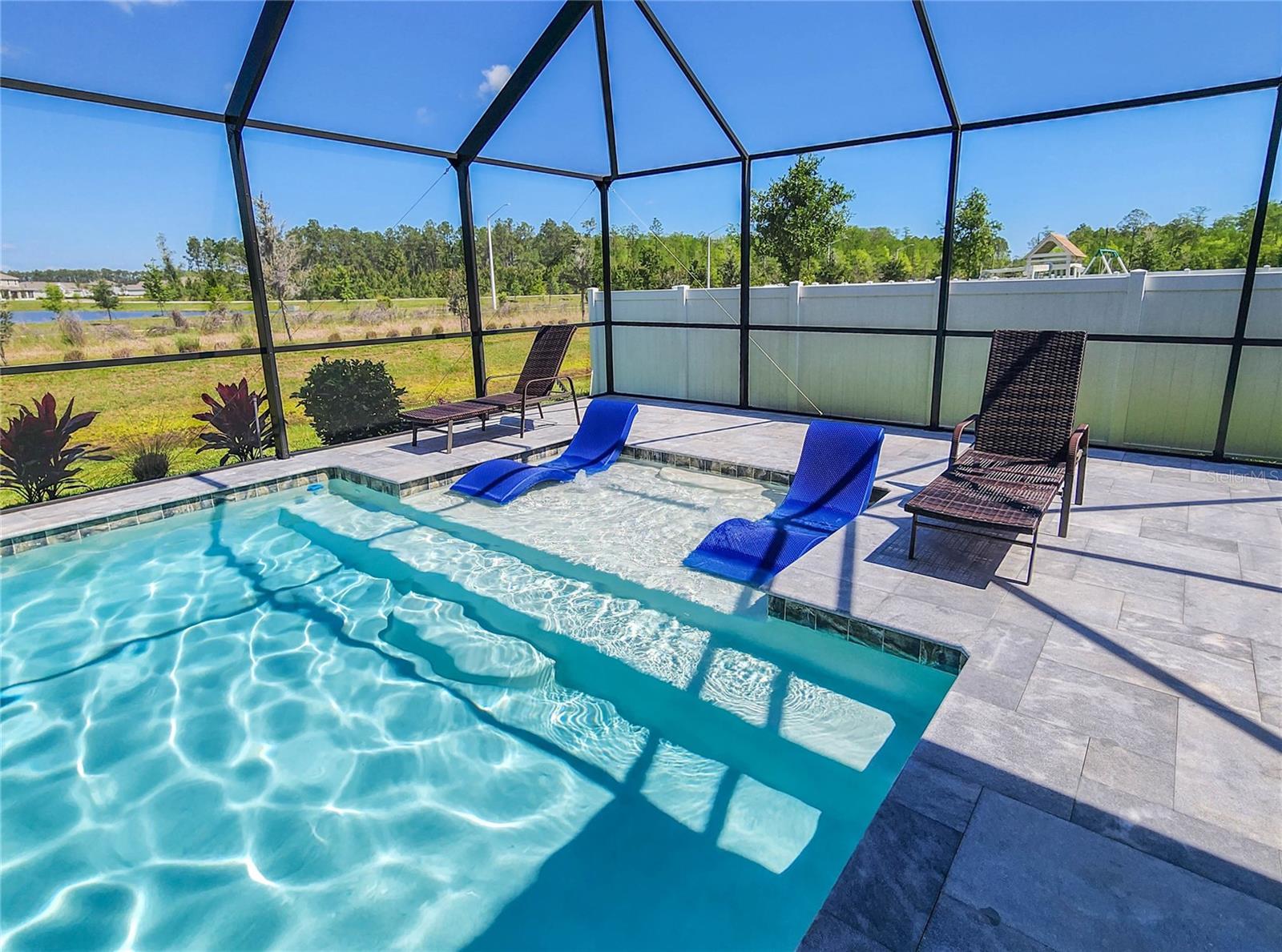 GRAND LNDGS PH 4 - Residential