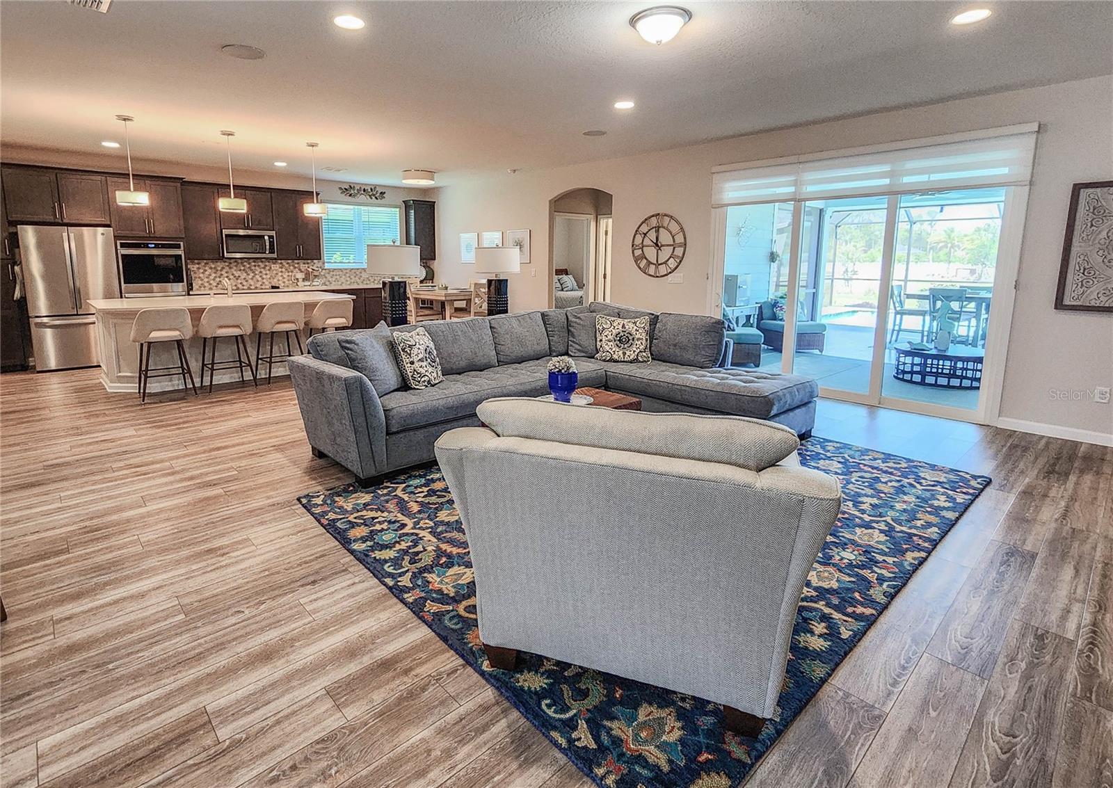 GRAND LNDGS PH 4 - Residential