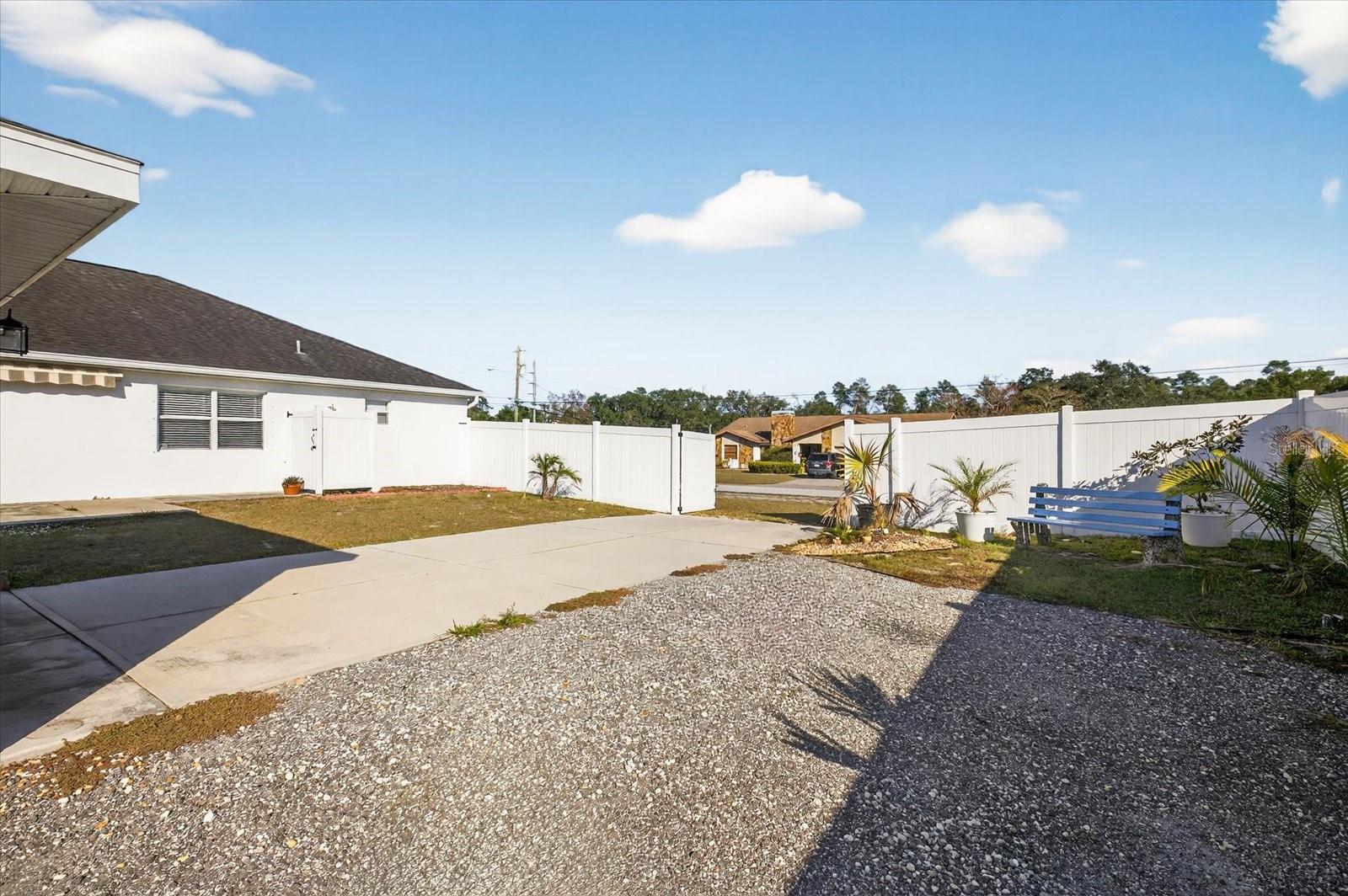 SPRING HILL - Residential