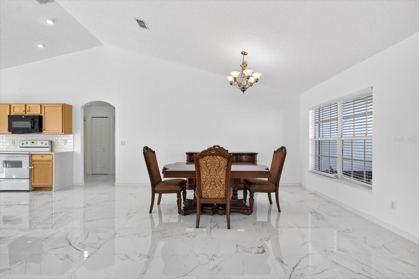 SPRING HILL - Residential