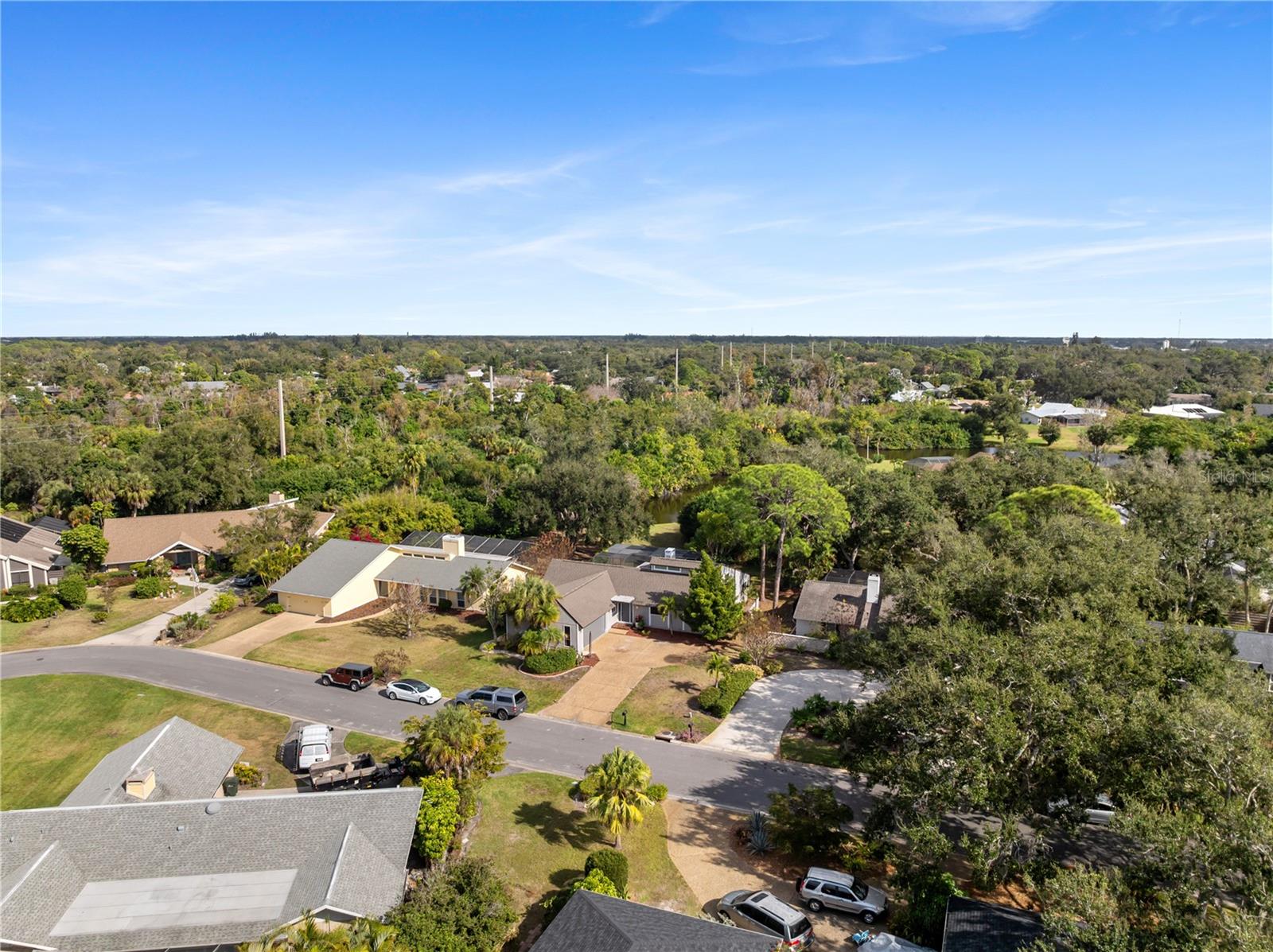 BENEVA WOODS - Residential