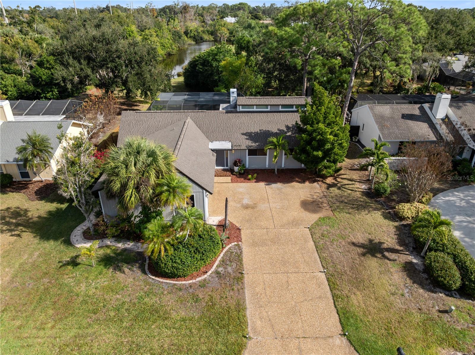 BENEVA WOODS - Residential