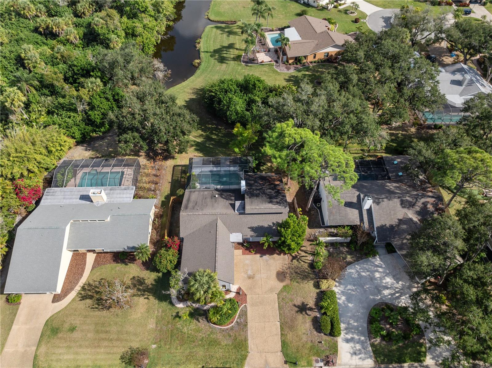 BENEVA WOODS - Residential