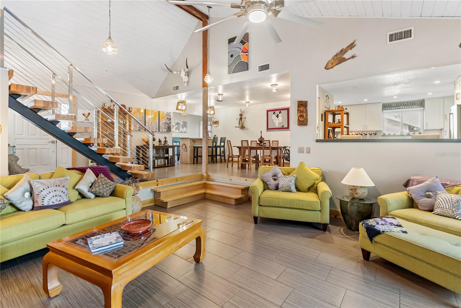 BENEVA WOODS - Residential