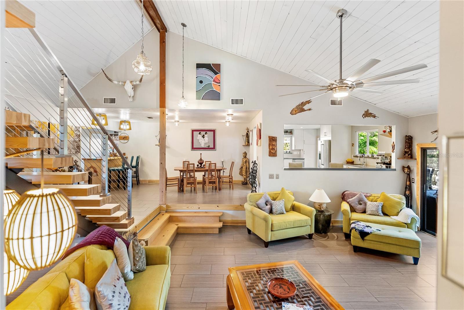 BENEVA WOODS - Residential