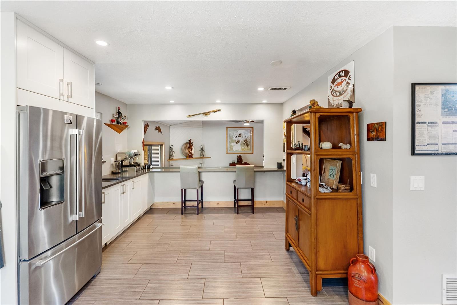 BENEVA WOODS - Residential