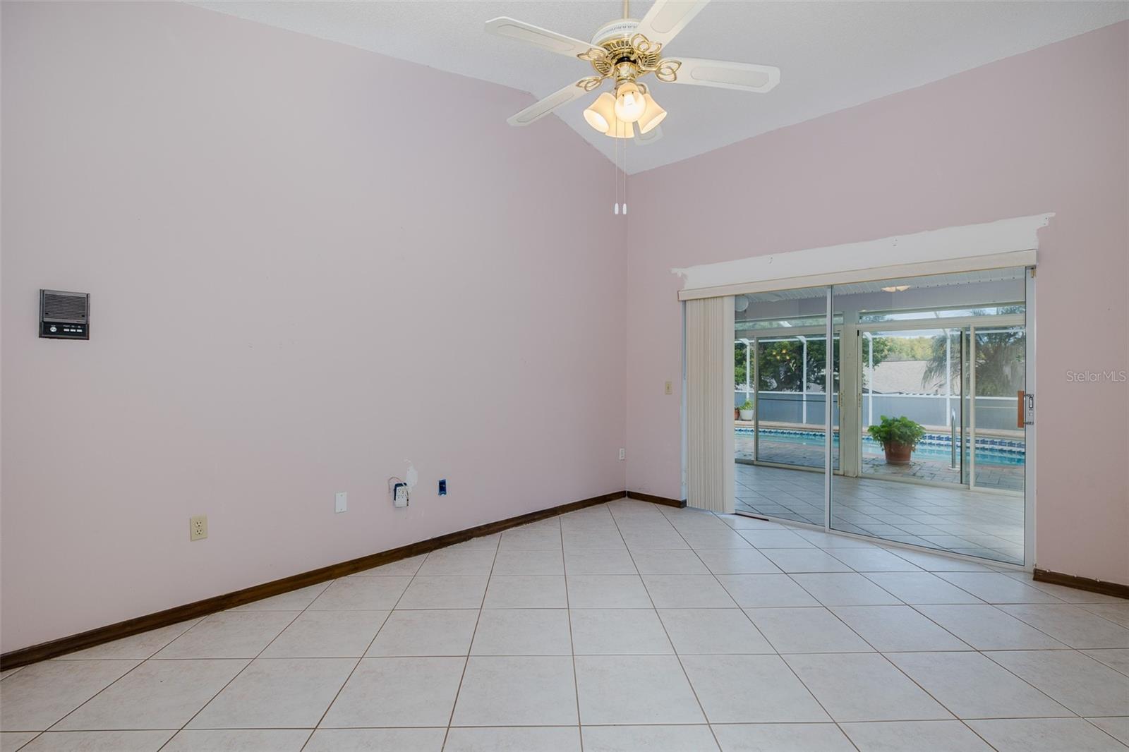 BRIARWOODS - Residential