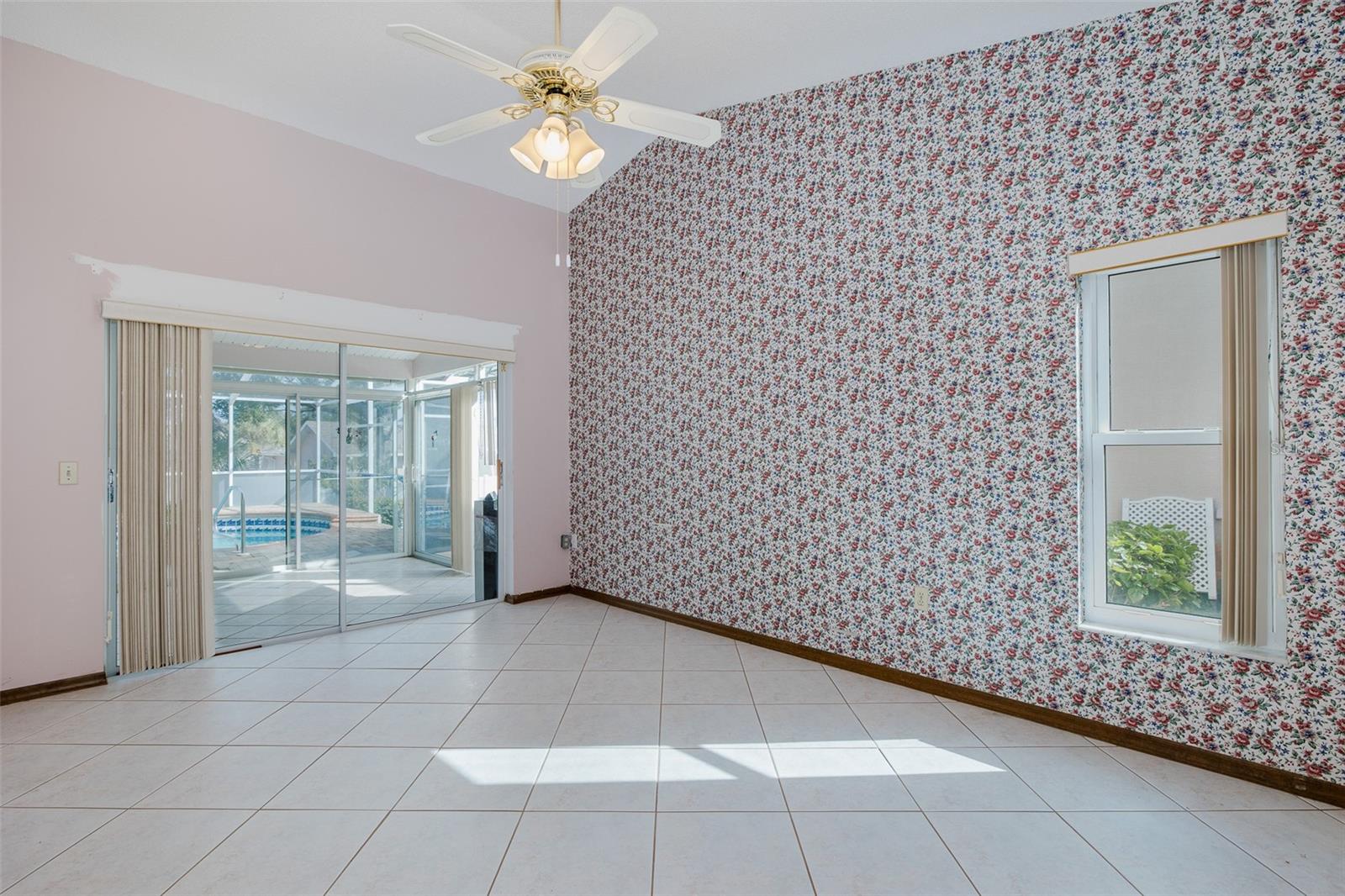 BRIARWOODS - Residential