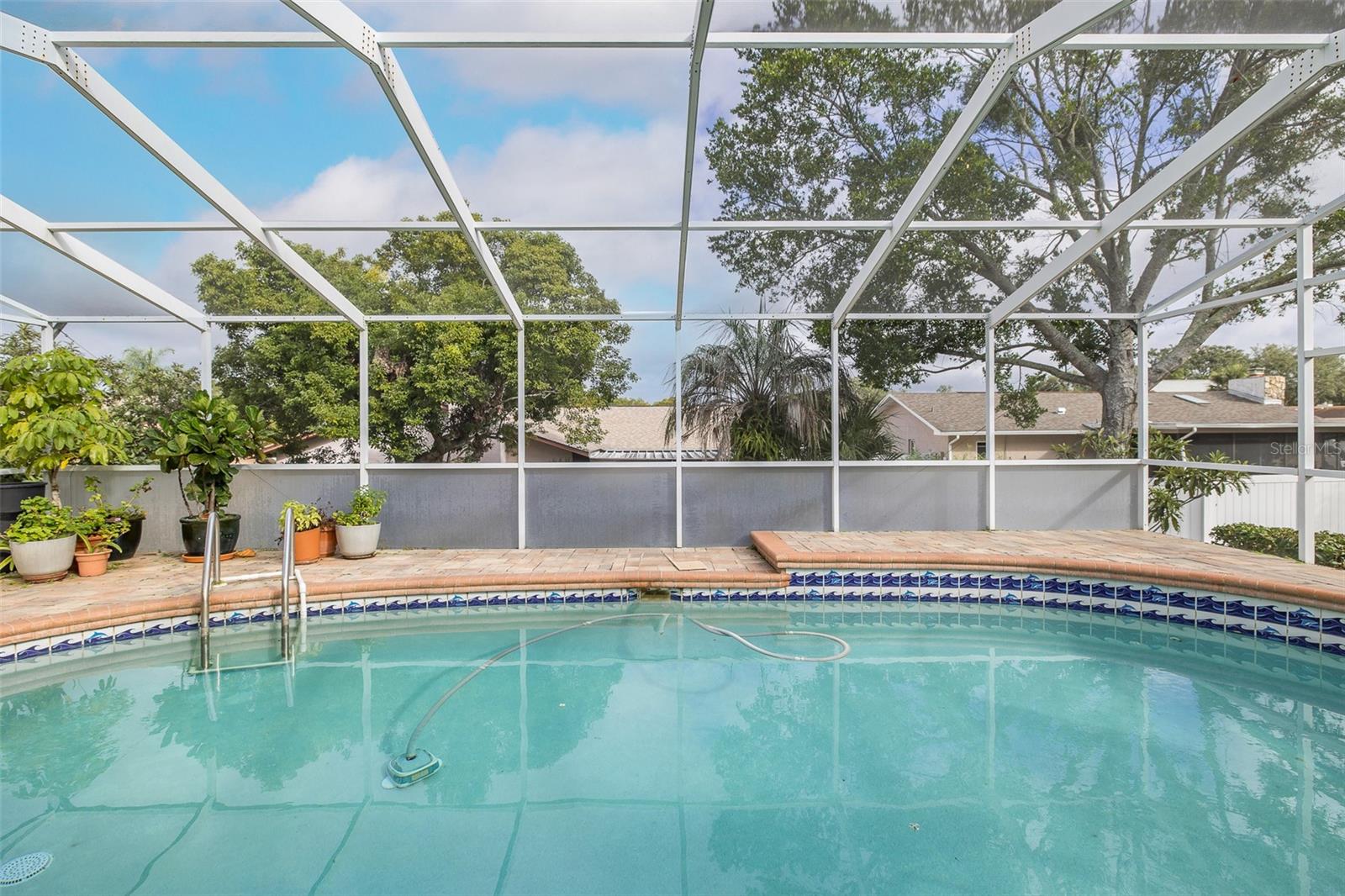 BRIARWOODS - Residential