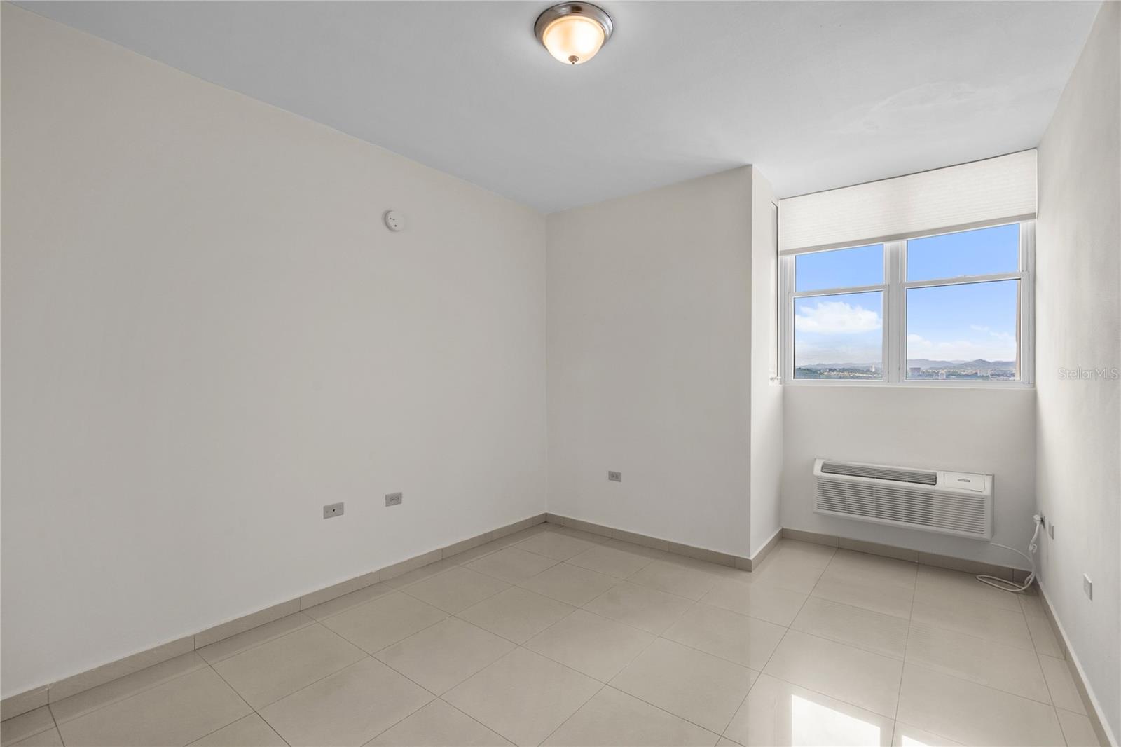 CONDOMINIO TORRE CIBELES - Residential