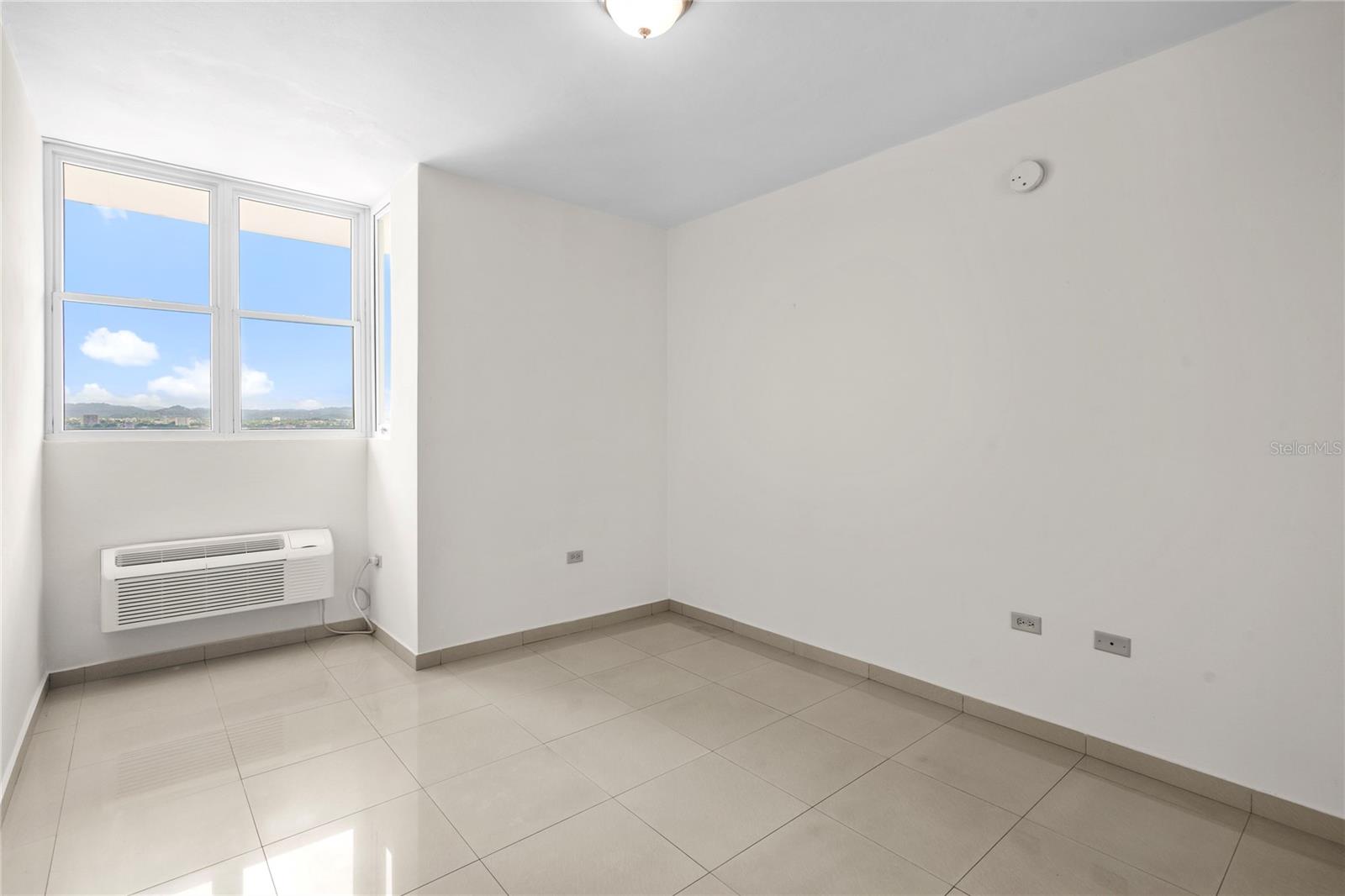 CONDOMINIO TORRE CIBELES - Residential