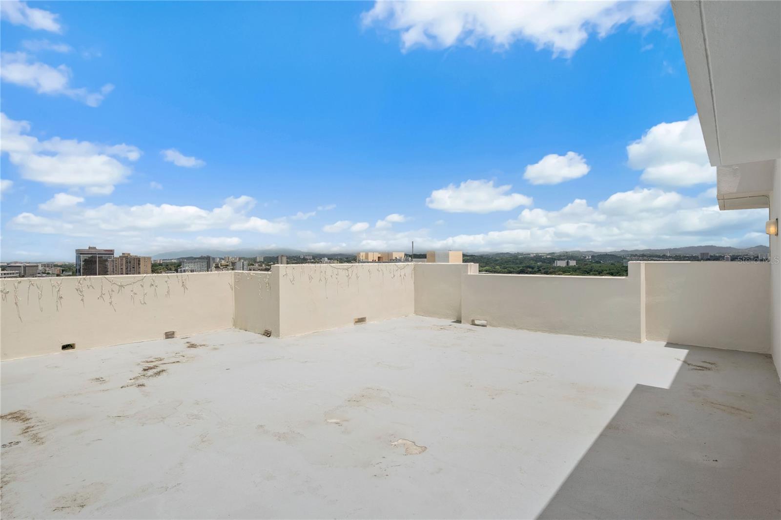 CONDOMINIO TORRE CIBELES - Residential