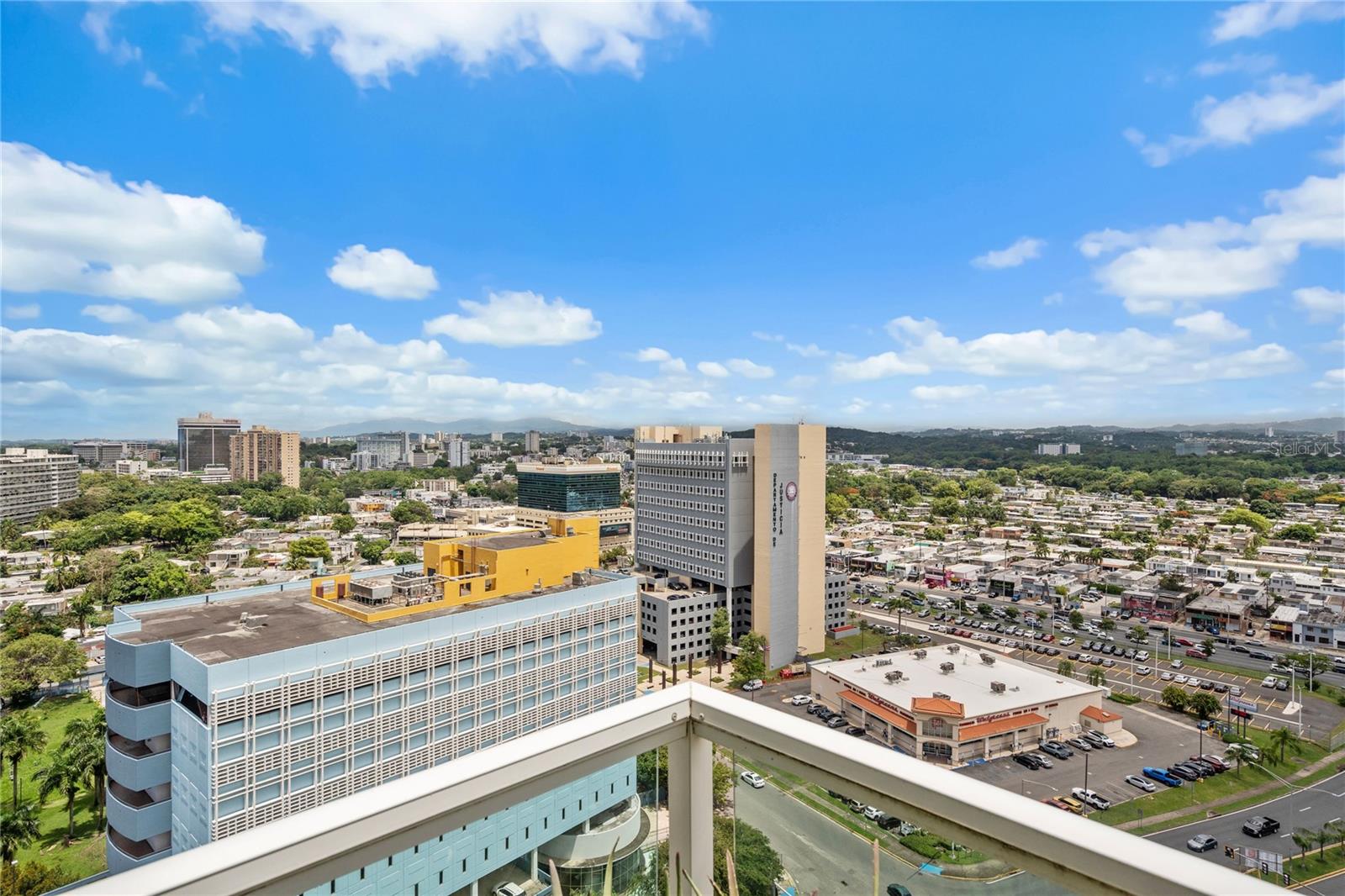 CONDOMINIO TORRE CIBELES - Residential
