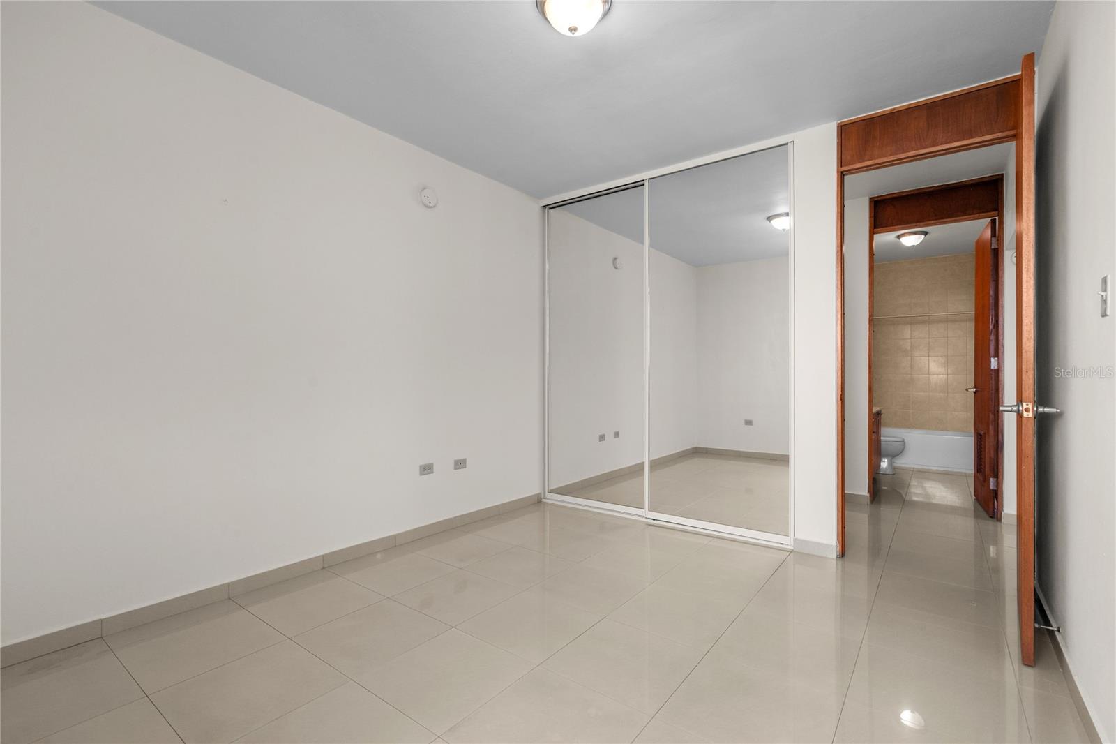 CONDOMINIO TORRE CIBELES - Residential