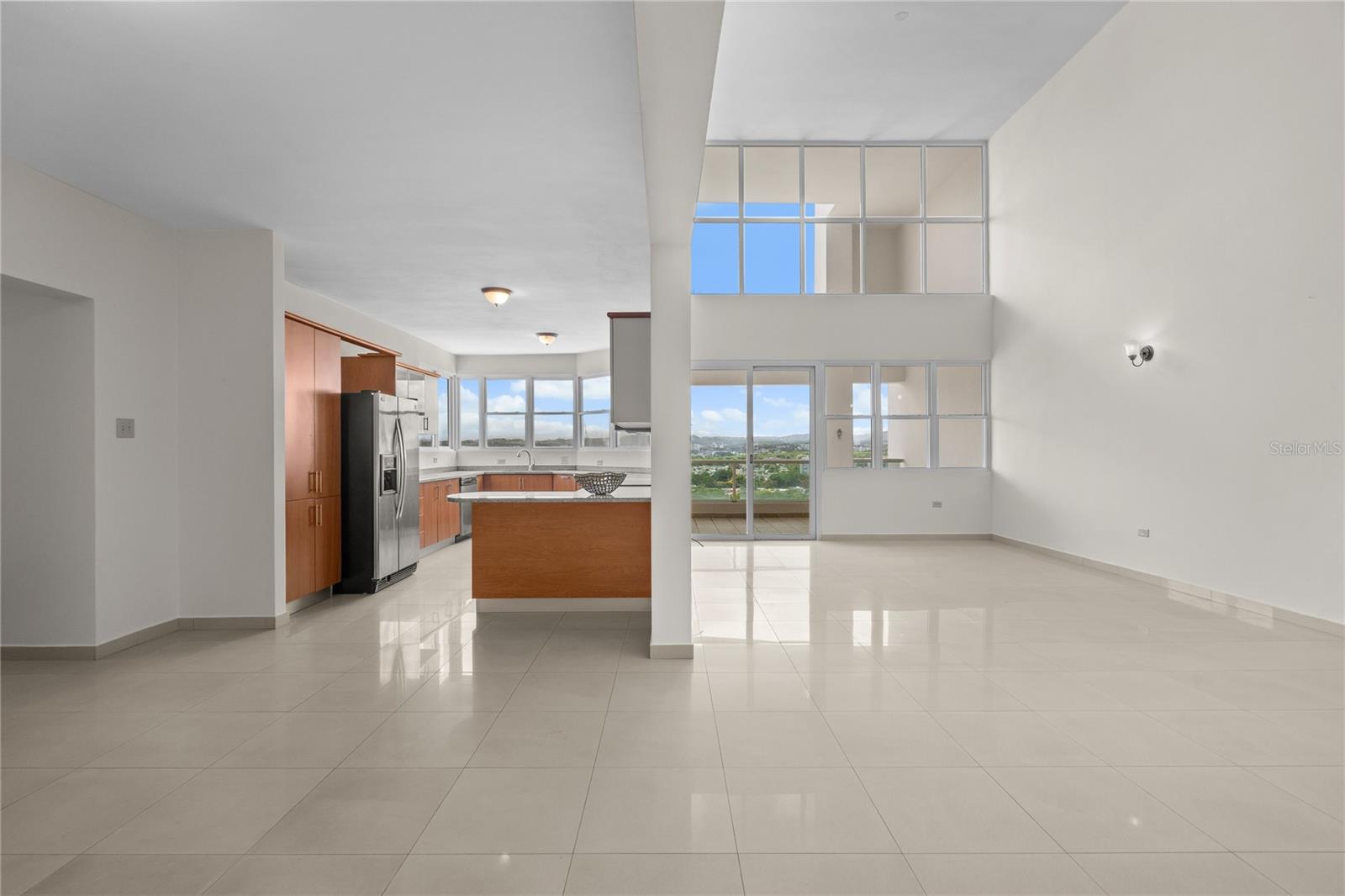 CONDOMINIO TORRE CIBELES - Residential