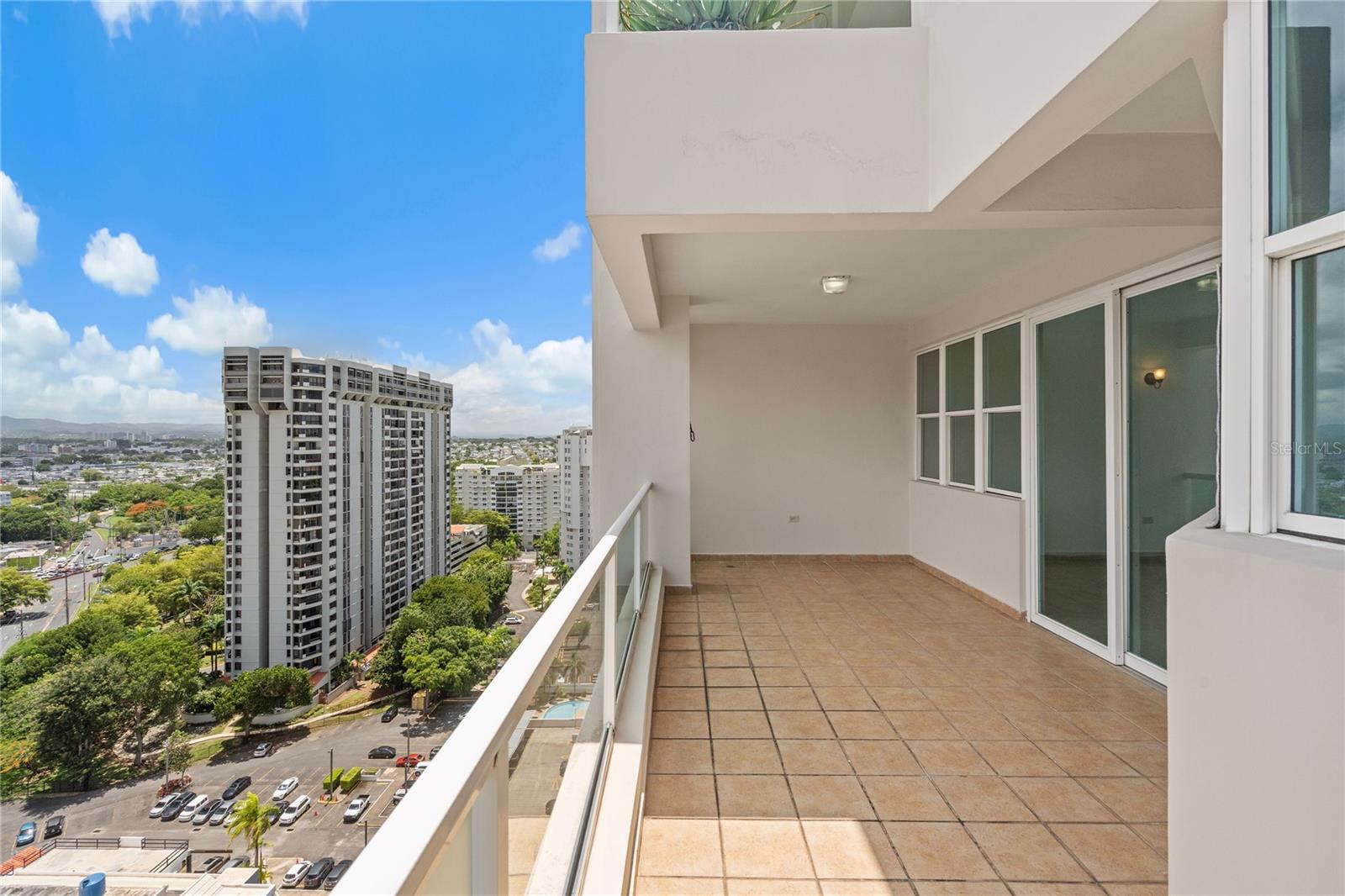 CONDOMINIO TORRE CIBELES - Residential
