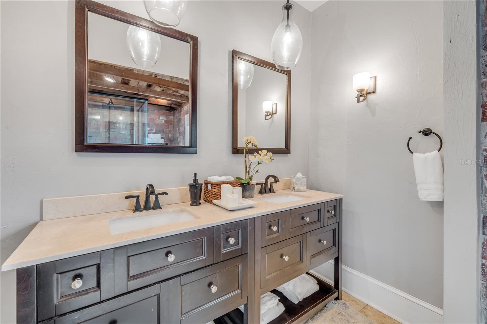 OCEAN DUNES - Residential