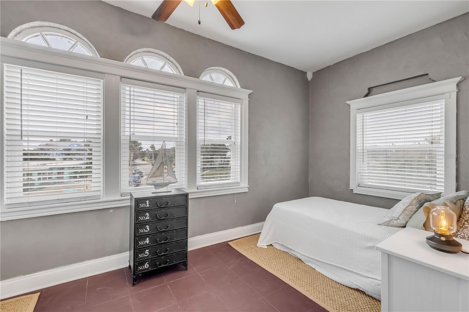 OCEAN DUNES - Residential