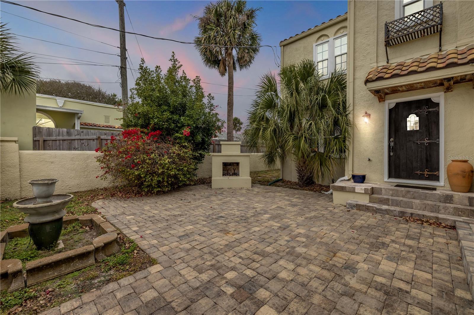 OCEAN DUNES - Residential