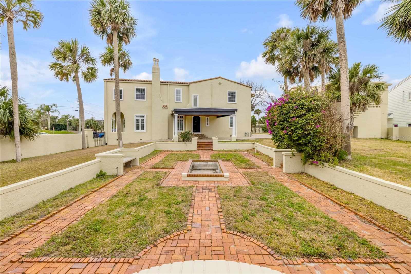 OCEAN DUNES - Residential