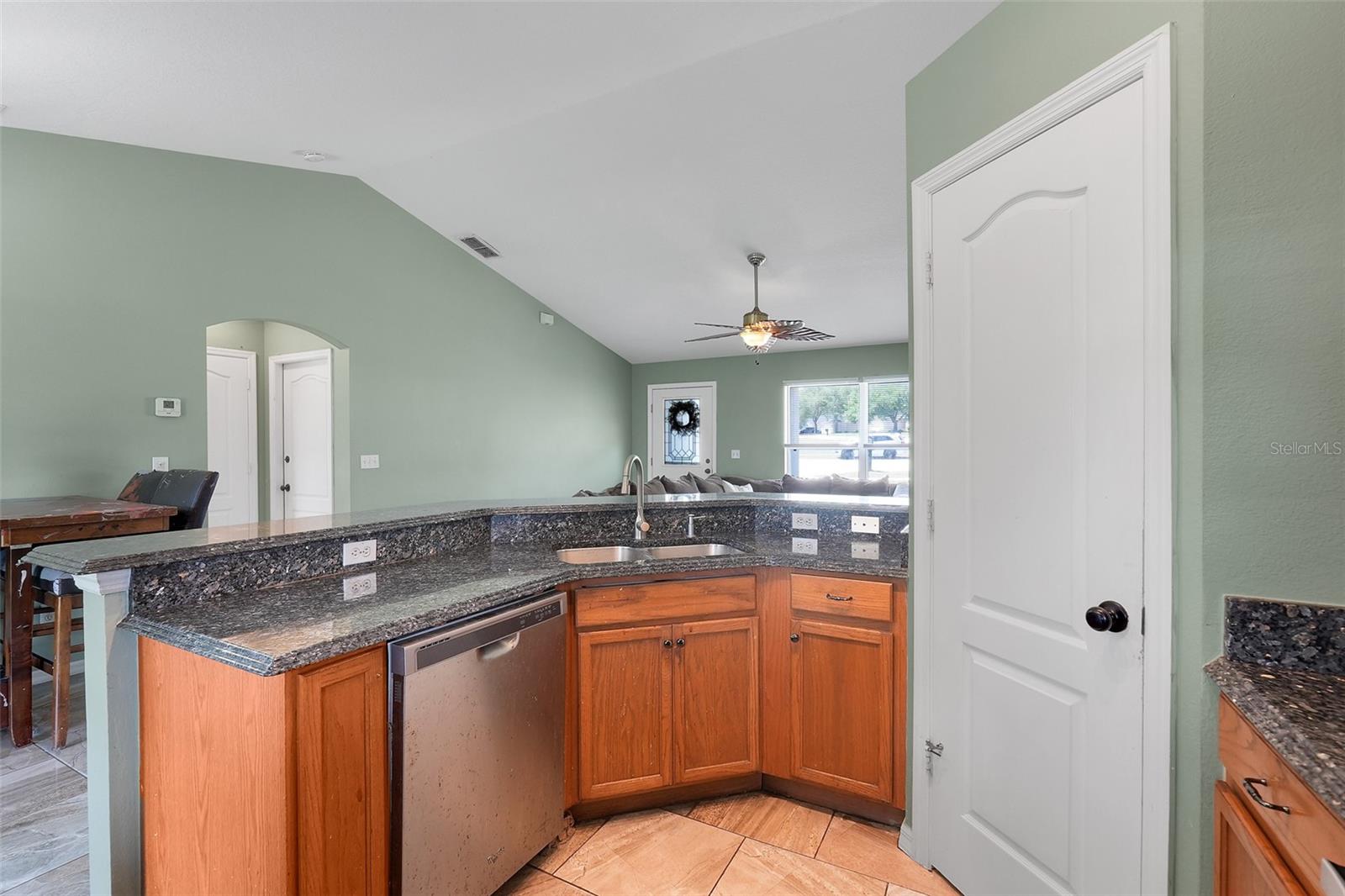MINNEOLA QUAIL VALLEY PH 03 LT 181 PB - Residential