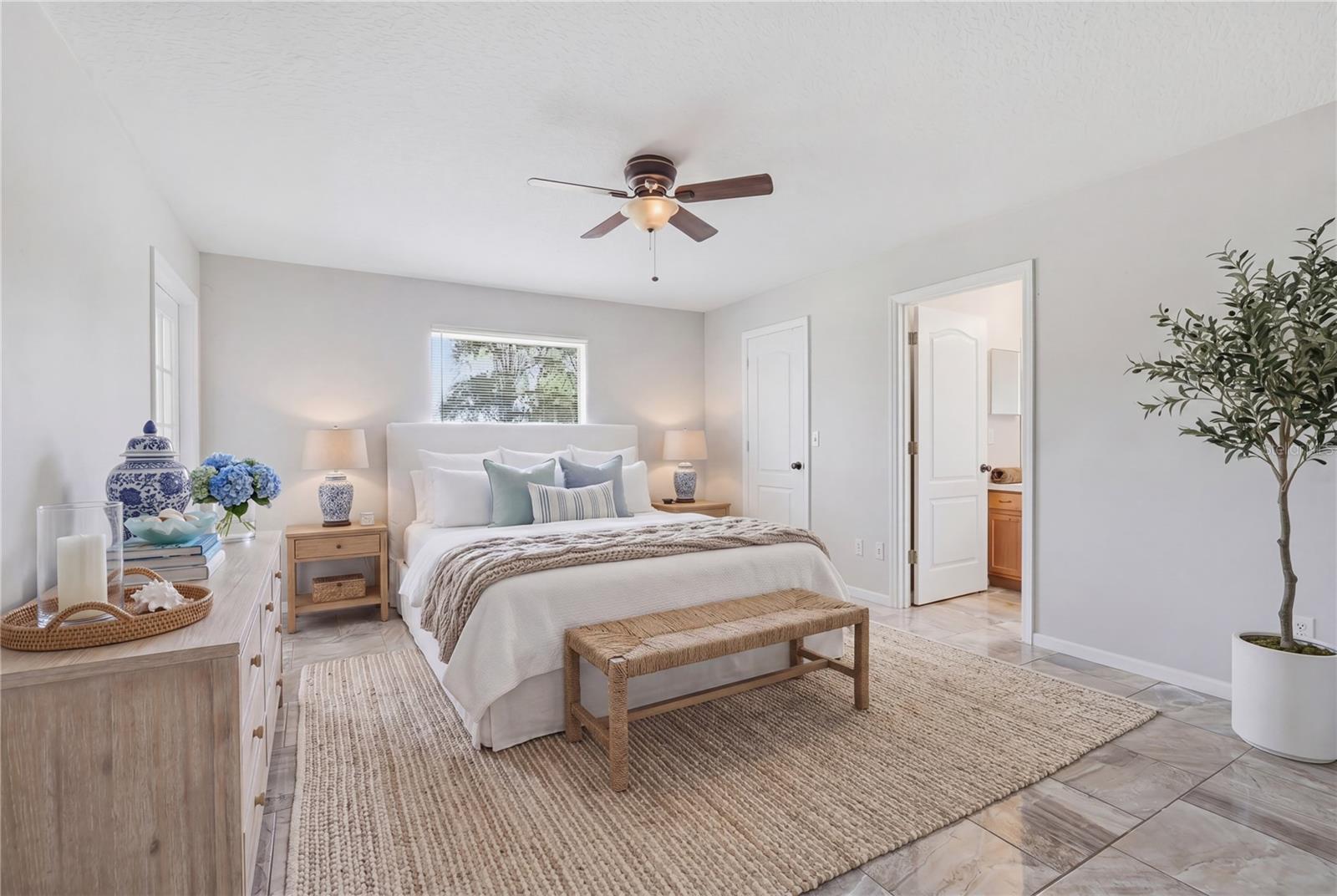 MINNEOLA QUAIL VALLEY PH 03 LT 181 PB - Residential