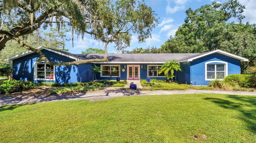 Photo of 7811 Pineview Drive, Odessa, FL 33556 (MLS # TB8310642)