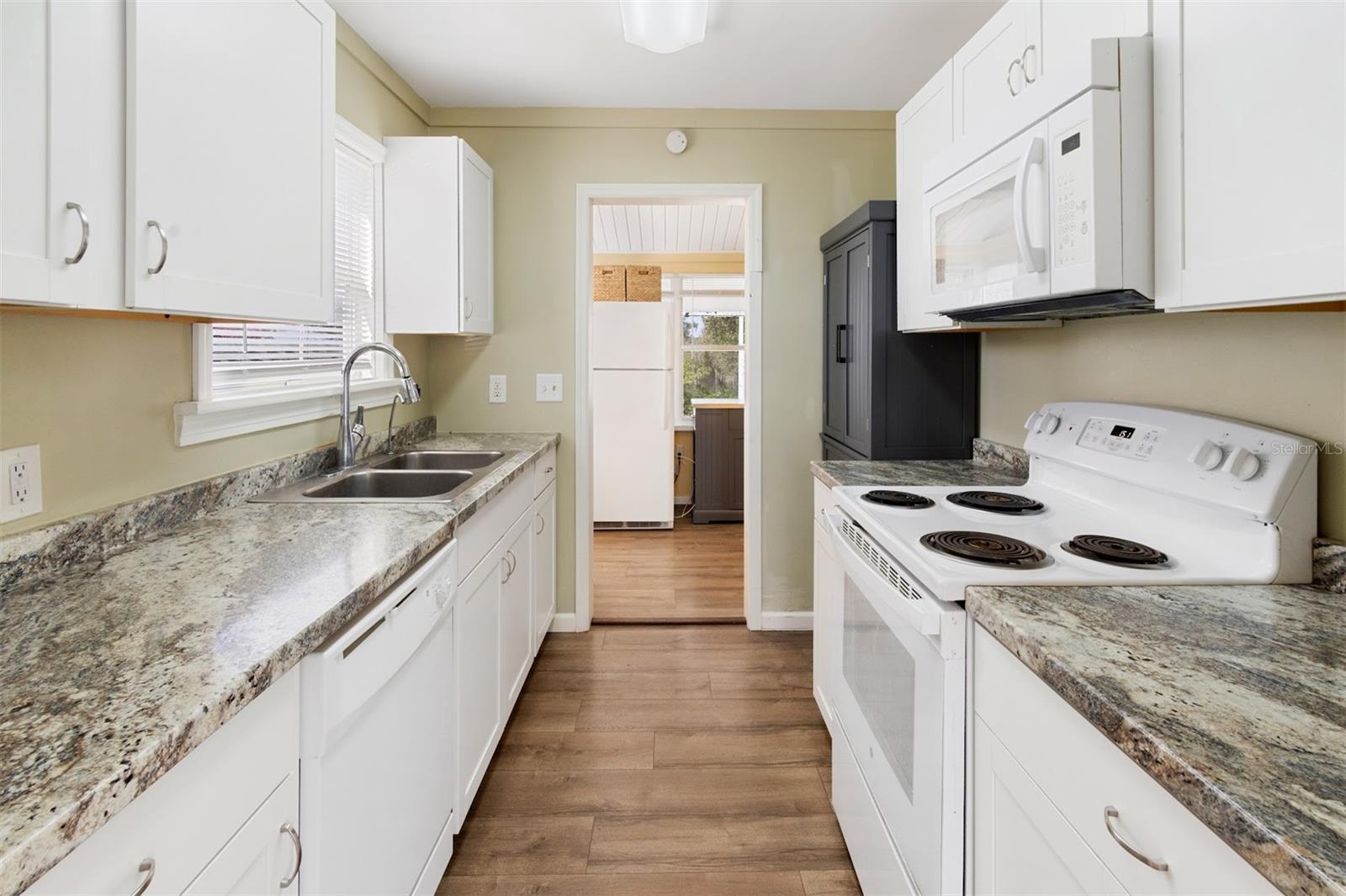 GROVELAND TERRACE SUB - Residential