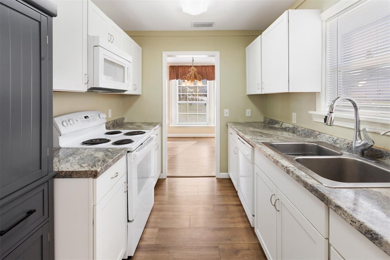 GROVELAND TERRACE SUB - Residential