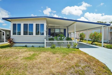 Manufactured Home in TARPON SPRINGS FL 39820 US HIGHWAY 19.jpg