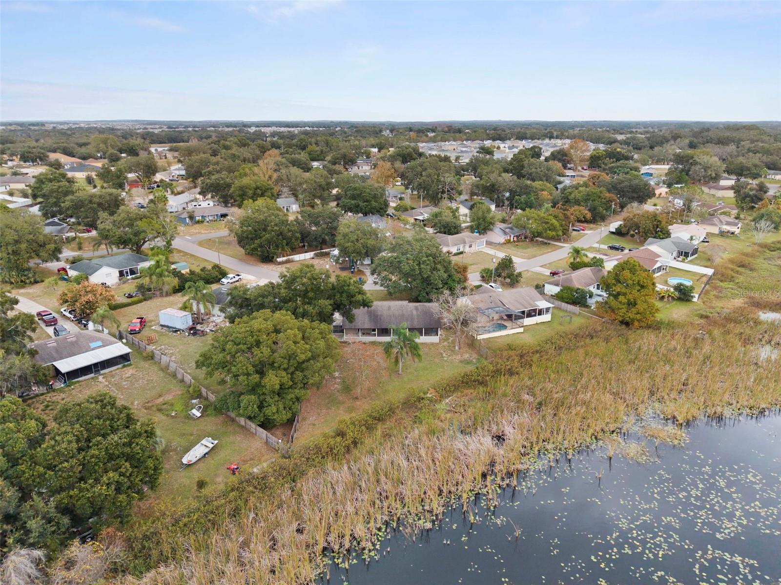 MASCOTTE LAKE JACKSON ESTATES - Residential