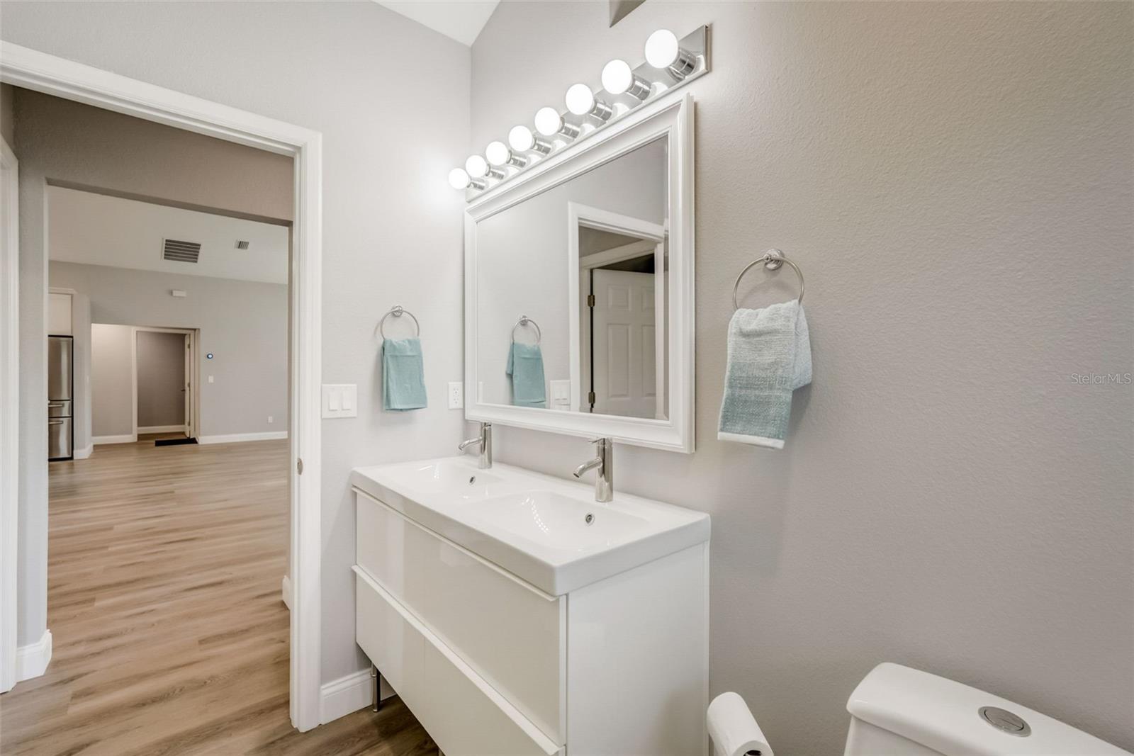 ORANGE COVE - Residential