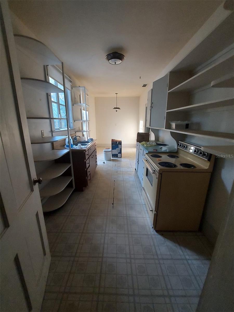 BLUE LAKE - Residential