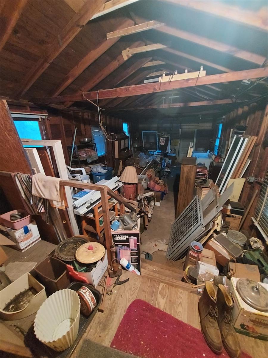 BLUE LAKE - Residential