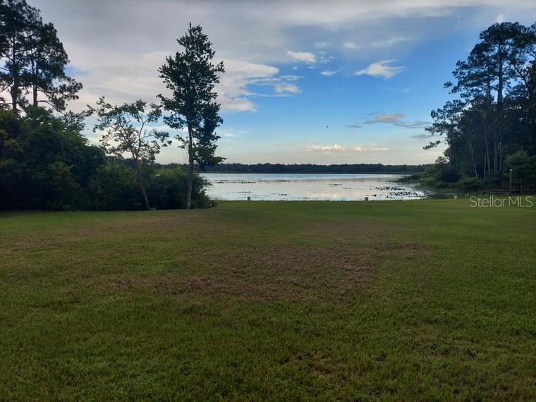 BLUE LAKE - Residential