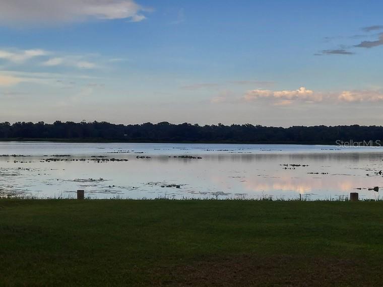 BLUE LAKE - Residential