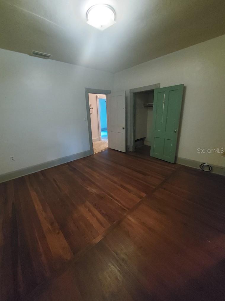 BLUE LAKE - Residential