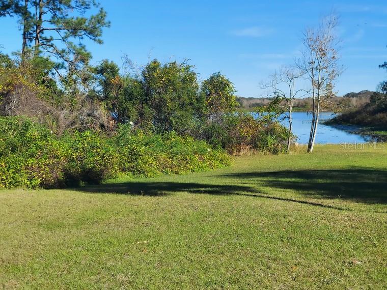 BLUE LAKE - Residential