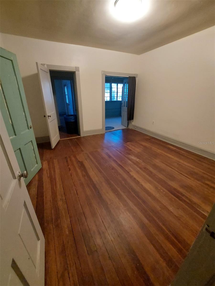 BLUE LAKE - Residential