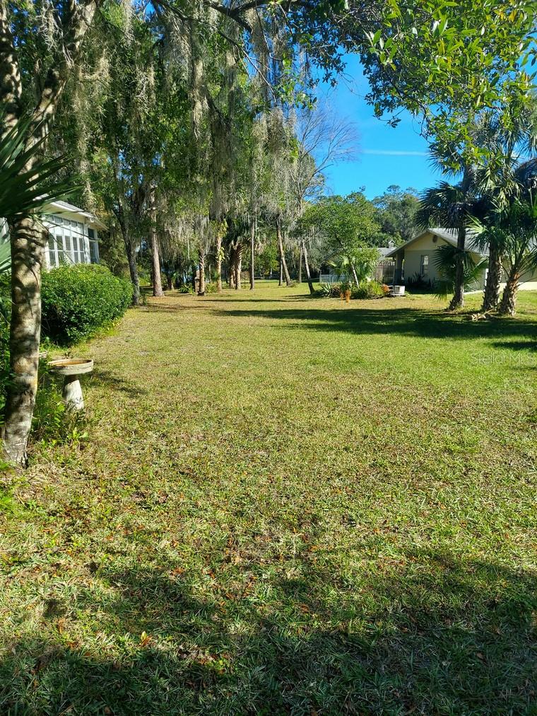 BLUE LAKE - Residential