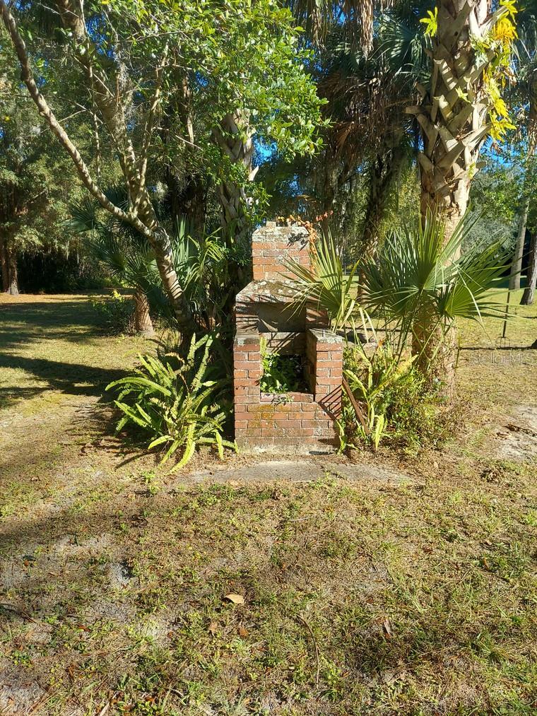 BLUE LAKE - Residential
