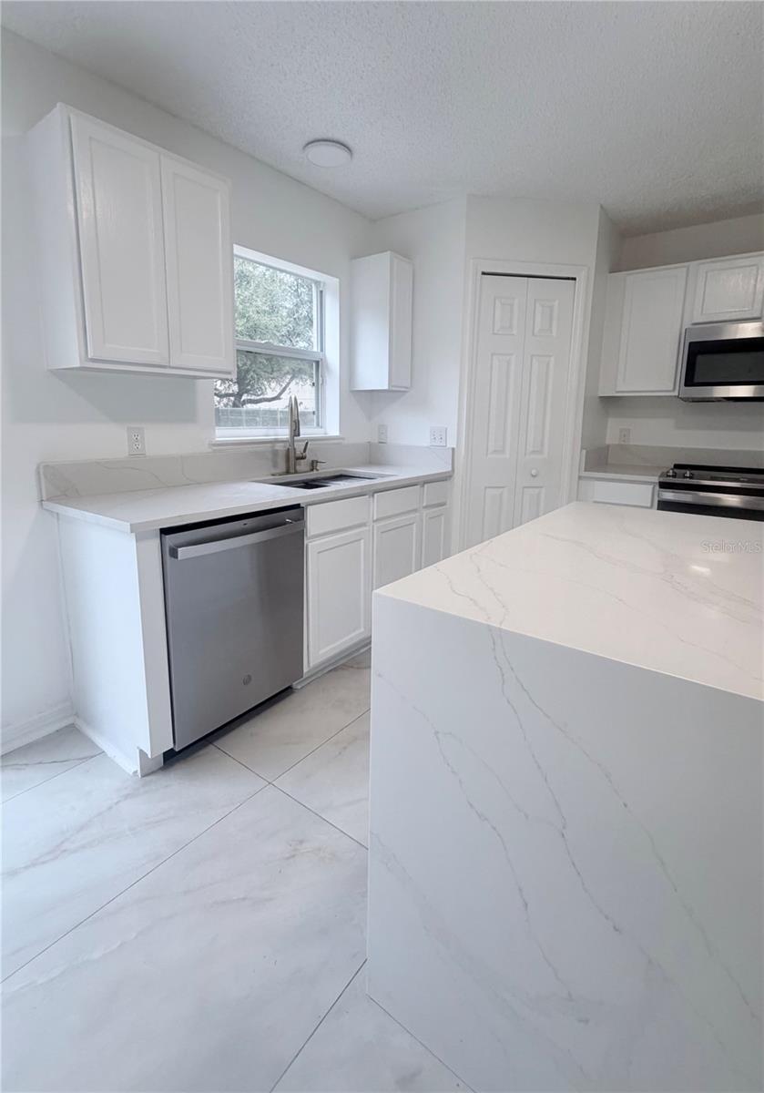 FRUITLAND PARK GLEN PH 01 02 & 03 - Residential