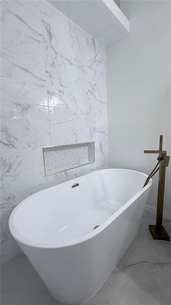 FRUITLAND PARK GLEN PH 01 02 & 03 - Residential