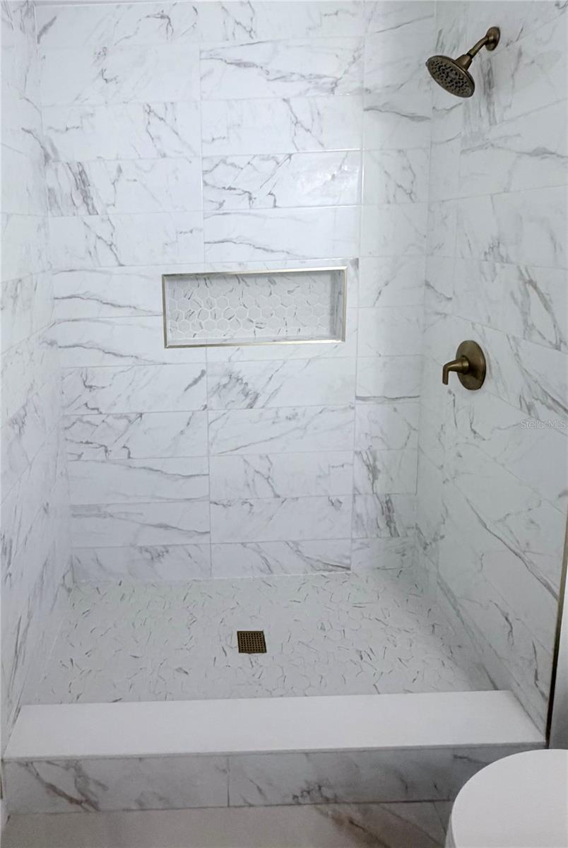 FRUITLAND PARK GLEN PH 01 02 & 03 - Residential