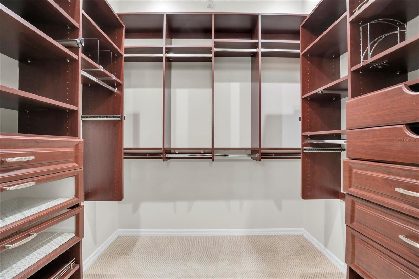 GLENBROOK WEST - Residential