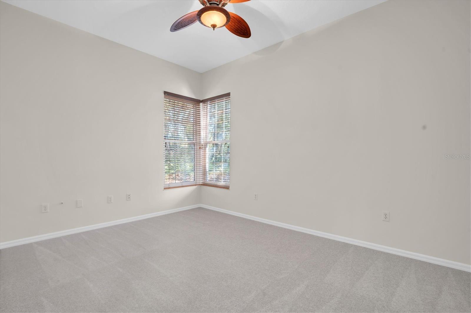 GLENBROOK WEST - Residential