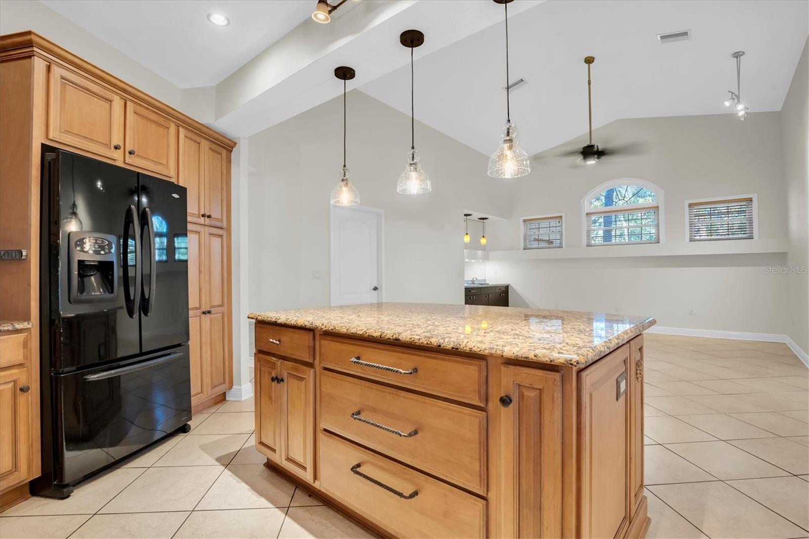 GLENBROOK WEST - Residential